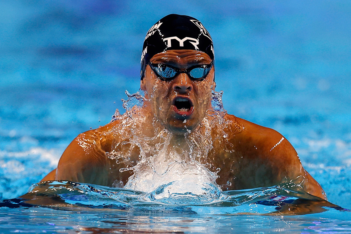 Why US swim star Michael Andrew isn't vaccinated for Olympics