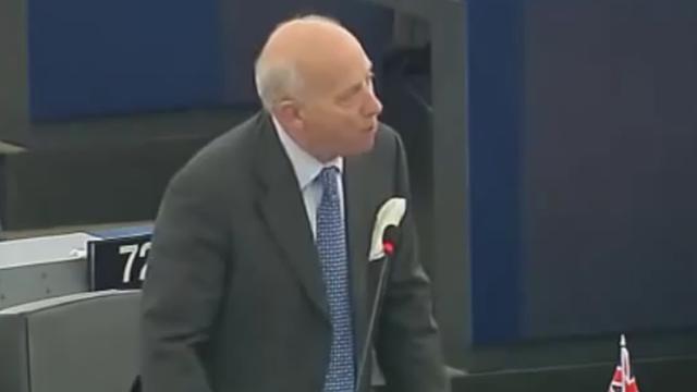 Why the whole banking system is a scam - Godfrey Bloom